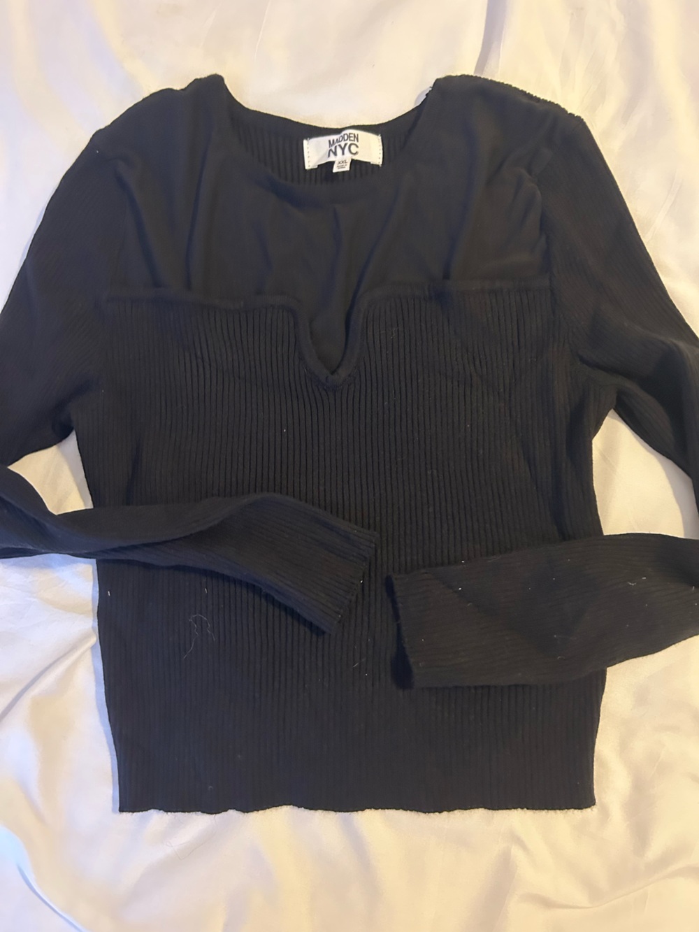 Madden NYC Women's Black Crewneck Sweater